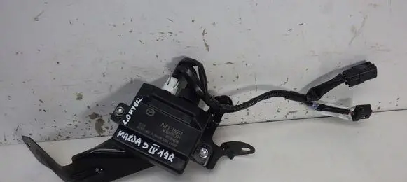 Mazda 3 Fuel pump relay PAF118561