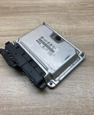 Audi A2 Engine control unit/module ECU 045906019G 0281010220