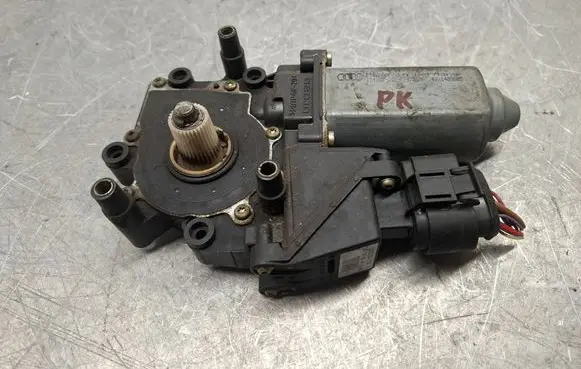 Audi A6 S6 C5 4B Front door window regulator motor 119024114 05071941