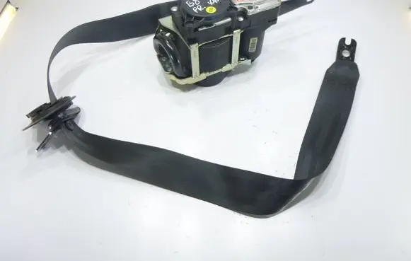 Volkswagen PASSAT B8 Front seatbelt 631627100B P089N172665 P089N72665