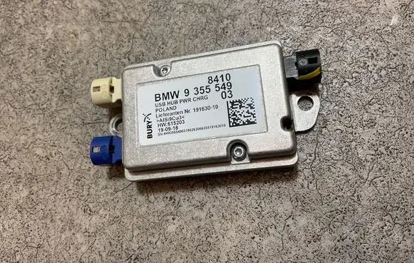 BMW 5 G30 G31 G38 USB control unit 9355549 19163010