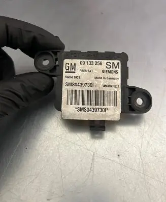 Opel Astra G Airbag deployment crash/impact sensor 09133256 5WK41931 SMS0439730