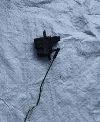 Loading door lock