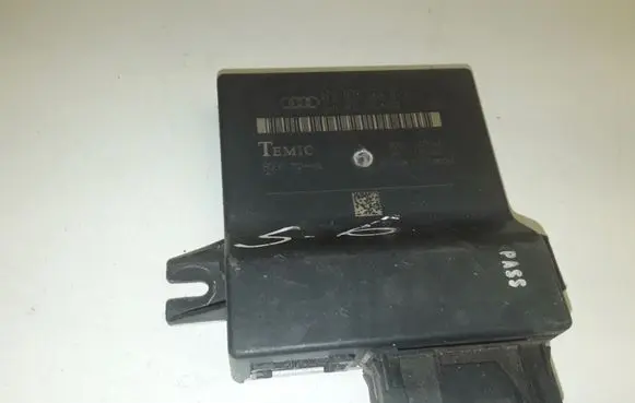 Audi A6 S6 C6 4F Other control units/modules 4F0907468D 4F0910468A