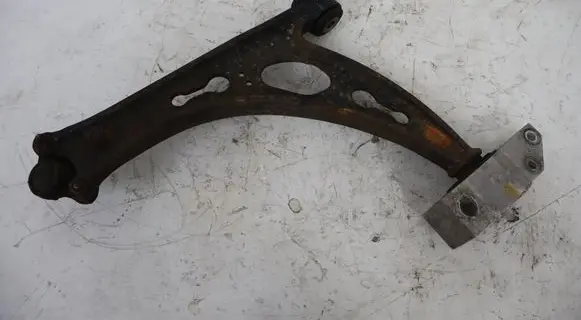 Volkswagen Cross Touran I Front control arm