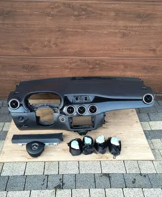 Mercedes-Benz B W246 W242 Dashboard 121212 A2468600402 268600402