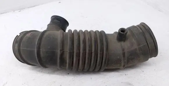 Mitsubishi Grandis Air intake duct part MR993560