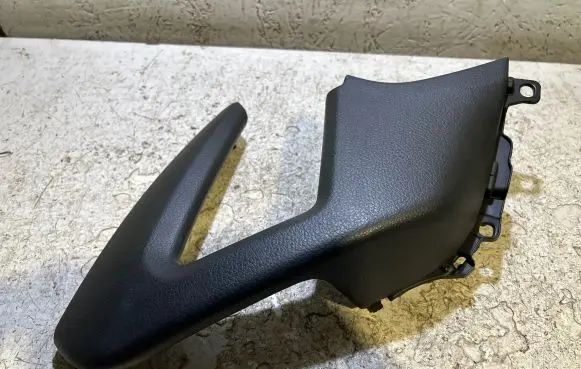 Nissan Qashqai Front door interior handle trim 809444EA1A