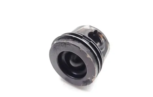 Citroen C4 Grand Picasso Piston BHZ DV6FC