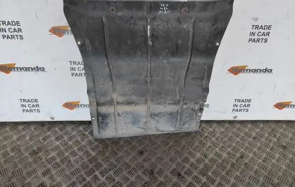 Iveco Daily 5th gen Engine splash shield/under tray 504080195 504080194
