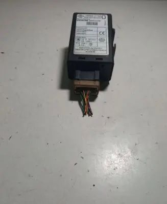 Nissan X-Trail T30 Door central lock control unit/module 285963Y50 5WK48021 43392MHZ