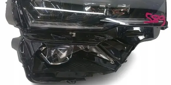Skoda Karoq Headlight/headlamp