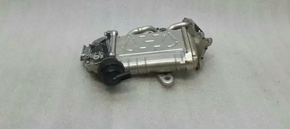 Mercedes-Benz E W213 EGR valve cooler A6541407600 A6541401700