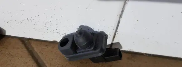Isuzu D-Max Front door sensor coupe 