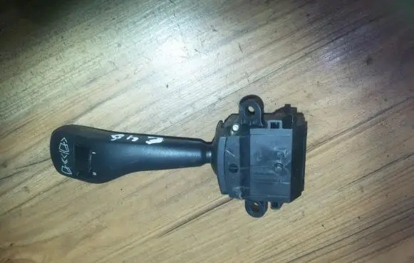 BMW 3 E46 Wiper control stalk 8363664m