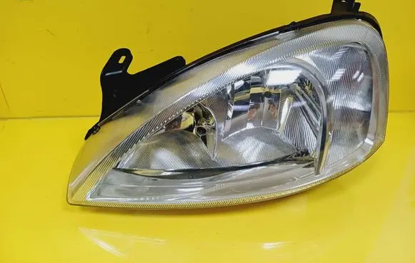 Opel Corsa C Headlight/headlamp 09114329