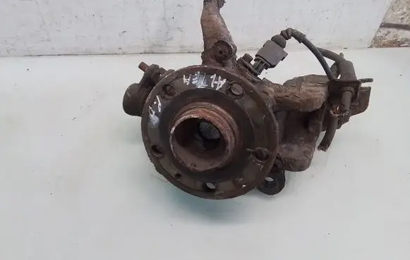 Seat Altea XL Front wheel hub