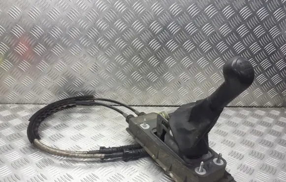 Skoda Fabia Mk2 (5J) Gearbox retarder lever 6Q6711049