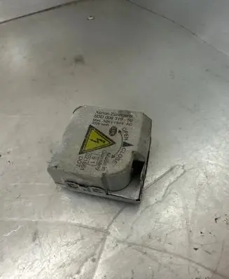 Audi A6 S6 C6 4F Xenon control unit/module 5DD00831950