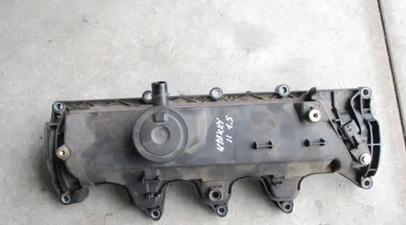 Dacia Sandero Rocker cam cover 820062999