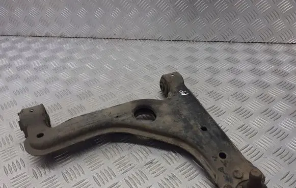 Opel Astra H Front control arm