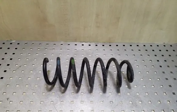 Renault Kadjar Rear coil spring
