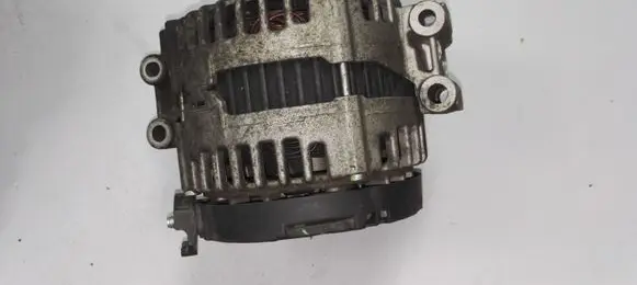 BMW 3 E90 E91 Generator/alternator 7550469
