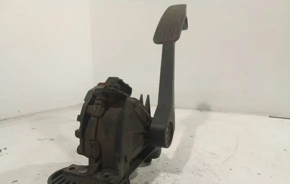 Volvo S80 Accelerator throttle pedal 00776922 9496822