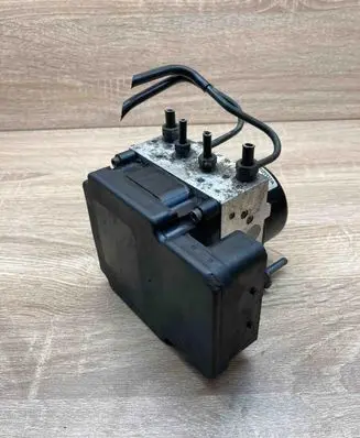 Toyota Yaris ABS Pump 895410D100 445400D020