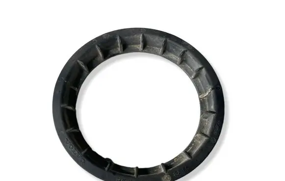 Volvo XC70 In tank fuel pump screw locking ring/nut 8649739
