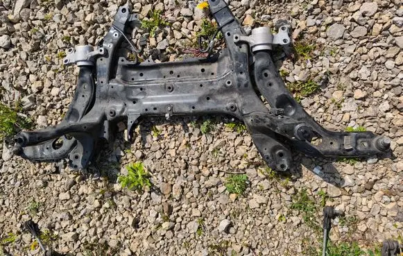 BMW X1 F48 F49 Front subframe 6872730
