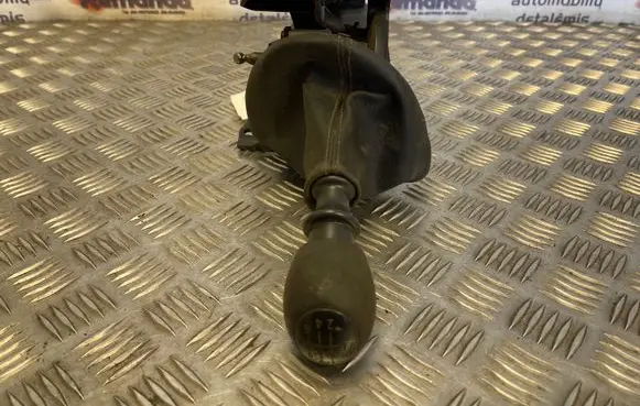 Renault Master II Gear shifter/selector 8200744935