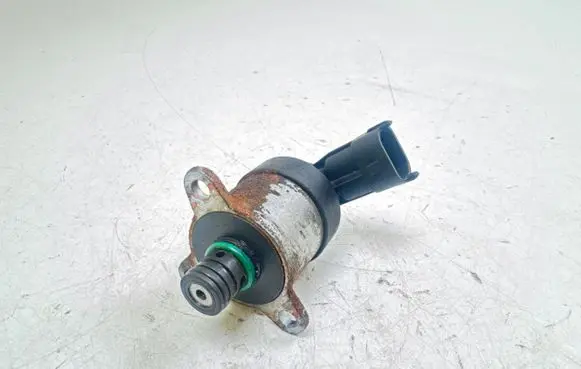 Peugeot 207 Fuel pressure regulator 0928400607