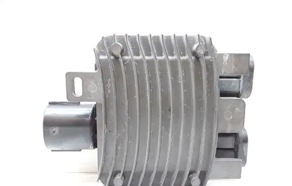Volvo V70 Coolant fan relay 940011200