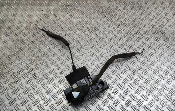Nissan Juke I F15 Rear door lock 