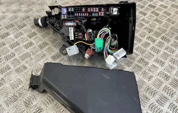 Nissan Qashqai J12 Fuse box set 243826UM0A