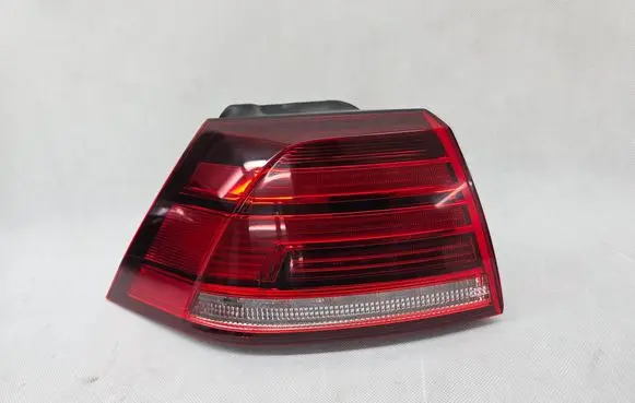 Volkswagen Golf VII Rear/tail lights 5G0945095Q