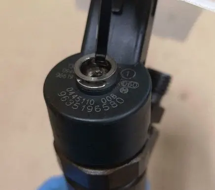 Citroen Xantia Fuel injector 0445110008