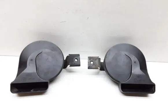 Volvo S60 Horn signal 9178848 9178849
