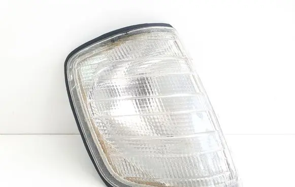 Mercedes-Benz E W124 Front indicator light B49229R