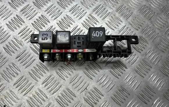 Audi A6 S6 C6 4F Fuse box set 8D0941622