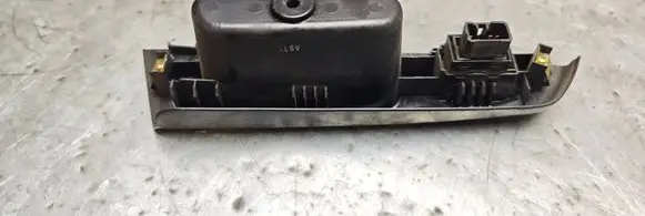 Hyundai Getz Electric window control switch 935801C020