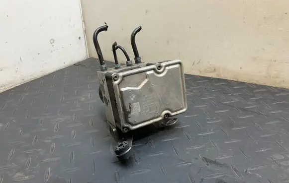 BMW X3 F25 ABS Pump 6852887 10092908493 10062237121
