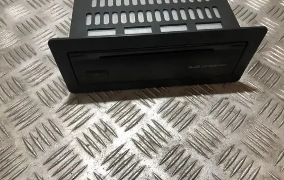 Navigation unit CD/DVD player