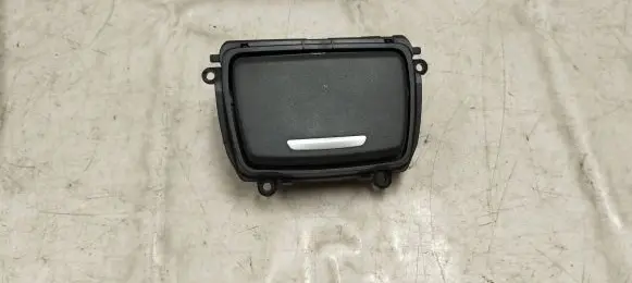 BMW M5 Ashtray (front) 9206347