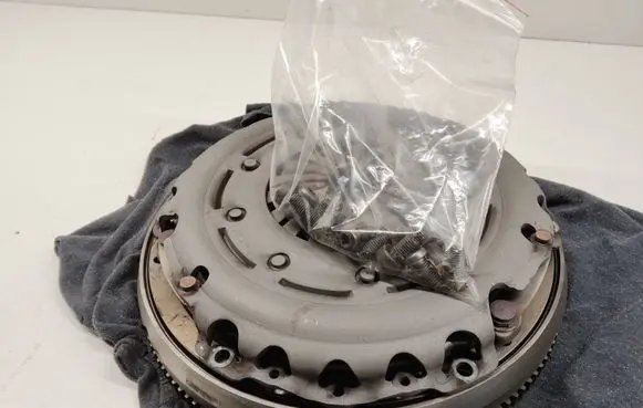 Opel Grandland X Clutch set kit 1623846380 62584638