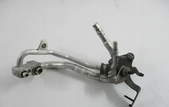 Jeep Compass Air conditioning (A/C) pipe/hose P68302517AA