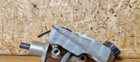 Ford Focus Master brake cylinder 03350886561