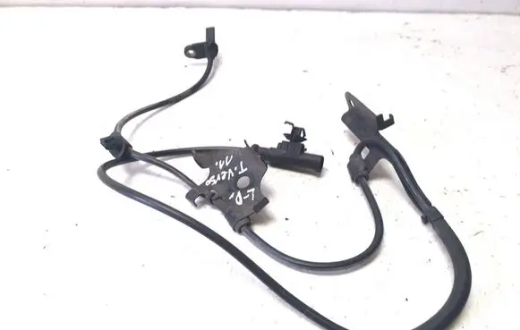 Toyota Verso ABS brake wheel speed sensor 8954302061