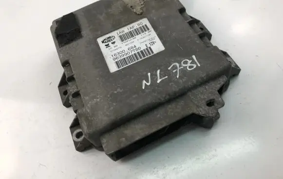 Peugeot 206 Engine control unit/module 9639907780